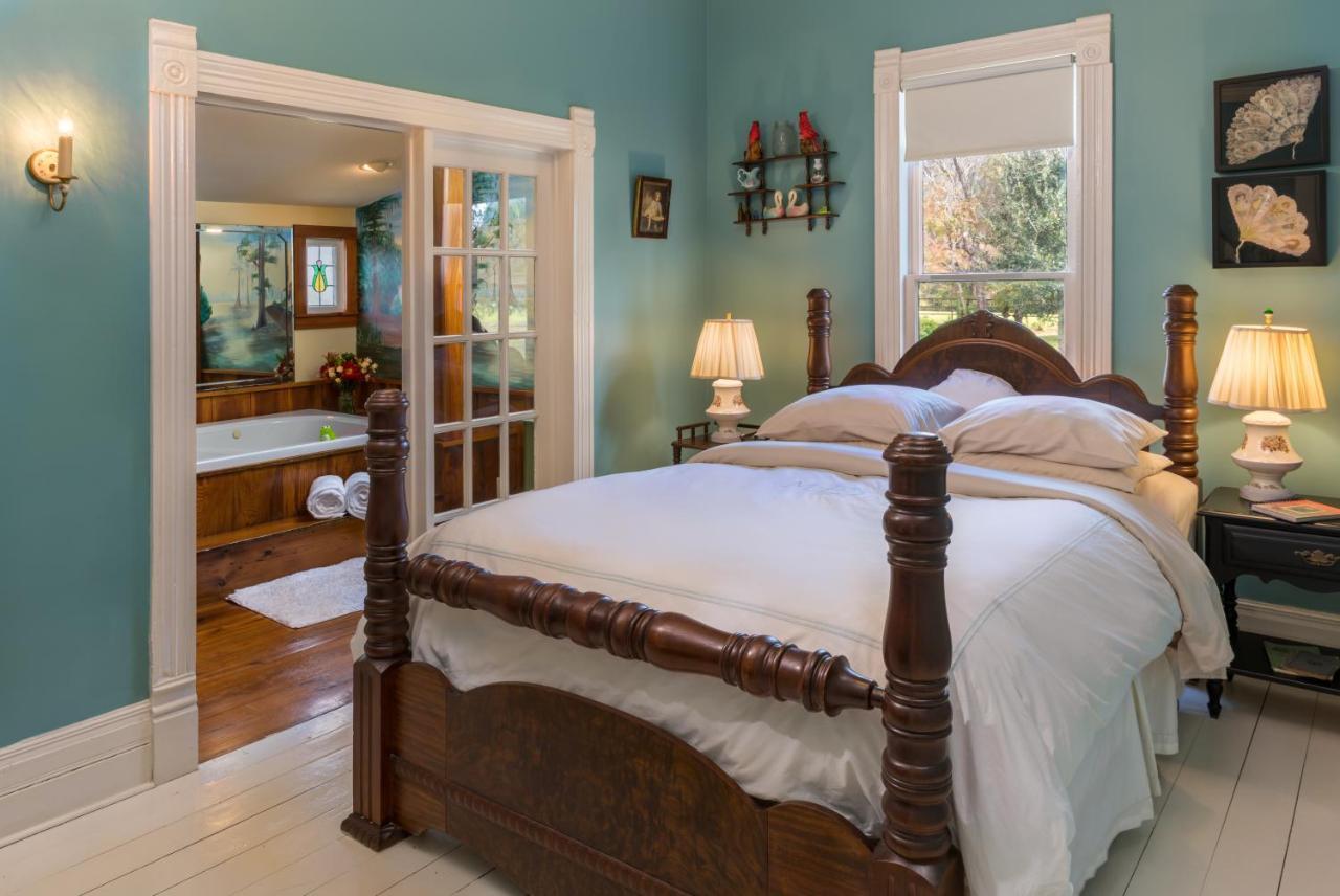 Maison D'Memoire Bed & Breakfast Cottages Rayne Luaran gambar